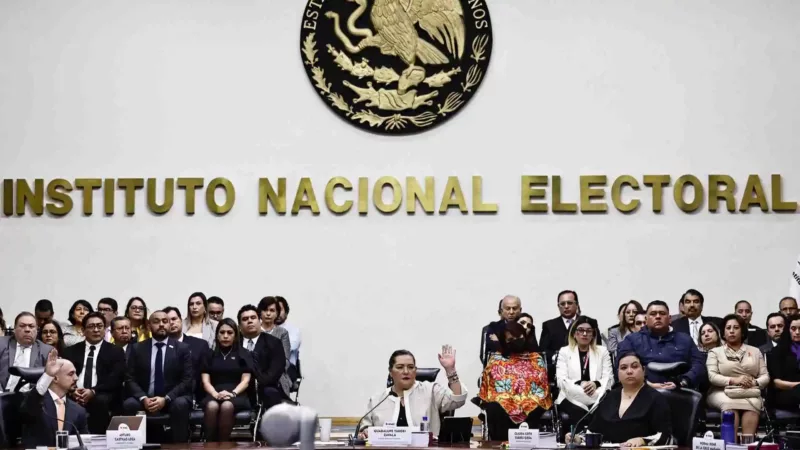 INE avala 13 mil 200 millones de pesos para elección judicial en 2025